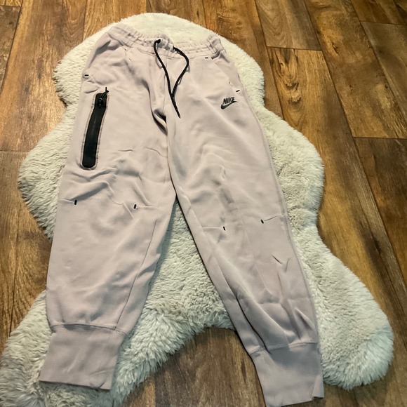 Nike Pants - Nike Jogger Size XS Womens Fleece CW4292 Tan Cotton Blend Athleisure Cozy